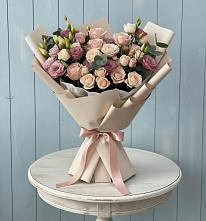 Букет цветов из:  Розы и Лизиантусы #REPLACE_PRED# Юже