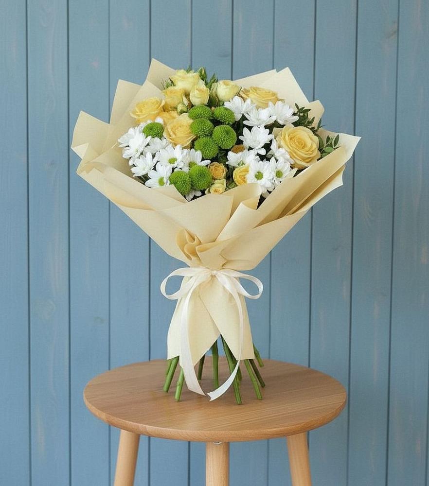 Букет цветов из: Хризантемы и Розы в Юже