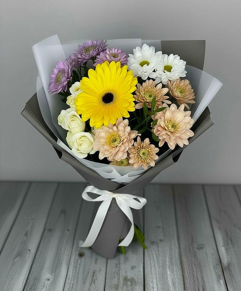 Букет цветов из: Розы, Герберы и Хризантемы в Юже