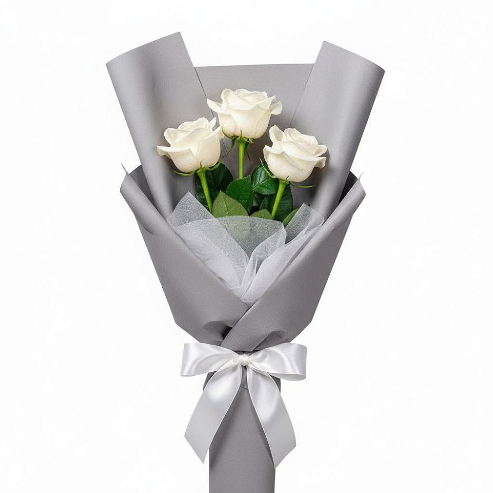Букет 3 белые розы в Юже