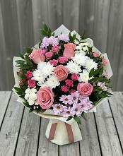 Букет цветов из:  Альстромерии, Гвоздики, Розы и Хризантемы в Юже