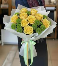 Букет цветов из:  Хризантемы и Розы в Юже