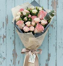 Букет цветов из:  Розы в Юже