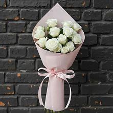 Букет цветов из:  Розы #REPLACE_PRED# Юже